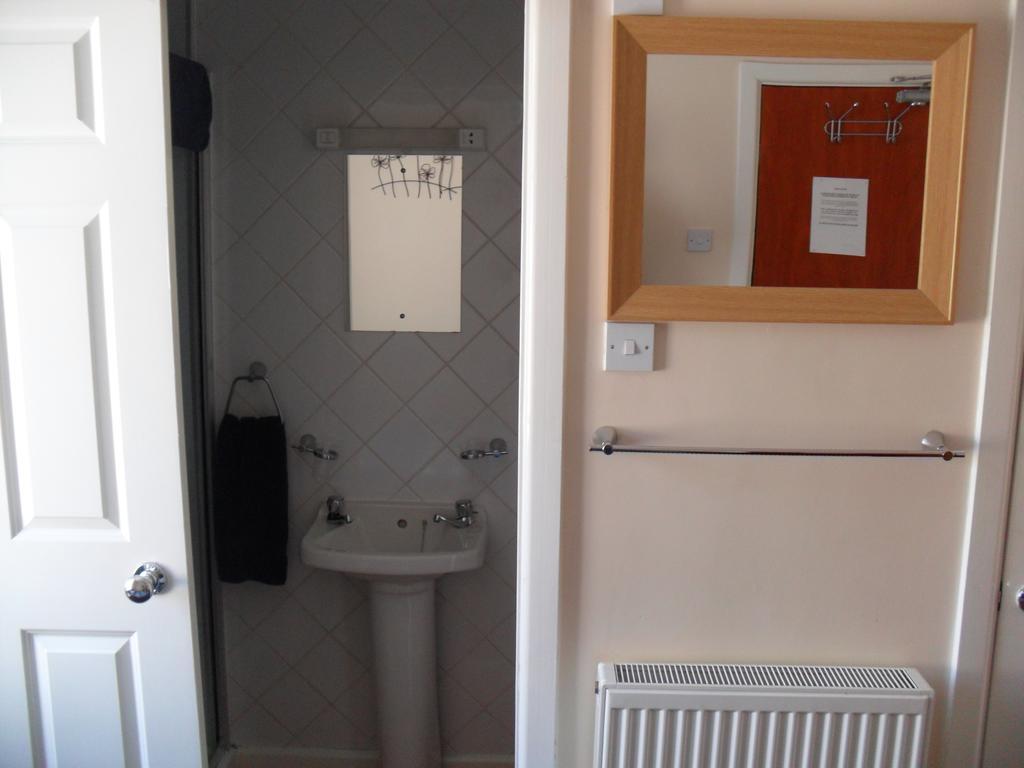 Charlotte Guest House Weymouth Buitenkant foto